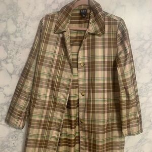 Gap Trench Plaid Raincoat: Large, Pink and Brown. Stylish and Functional.
